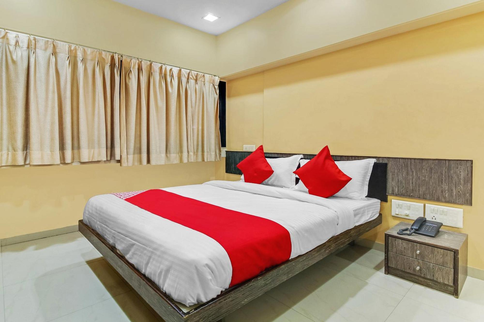 Hotel O Priyanka Residency Solapur Exteriör bild