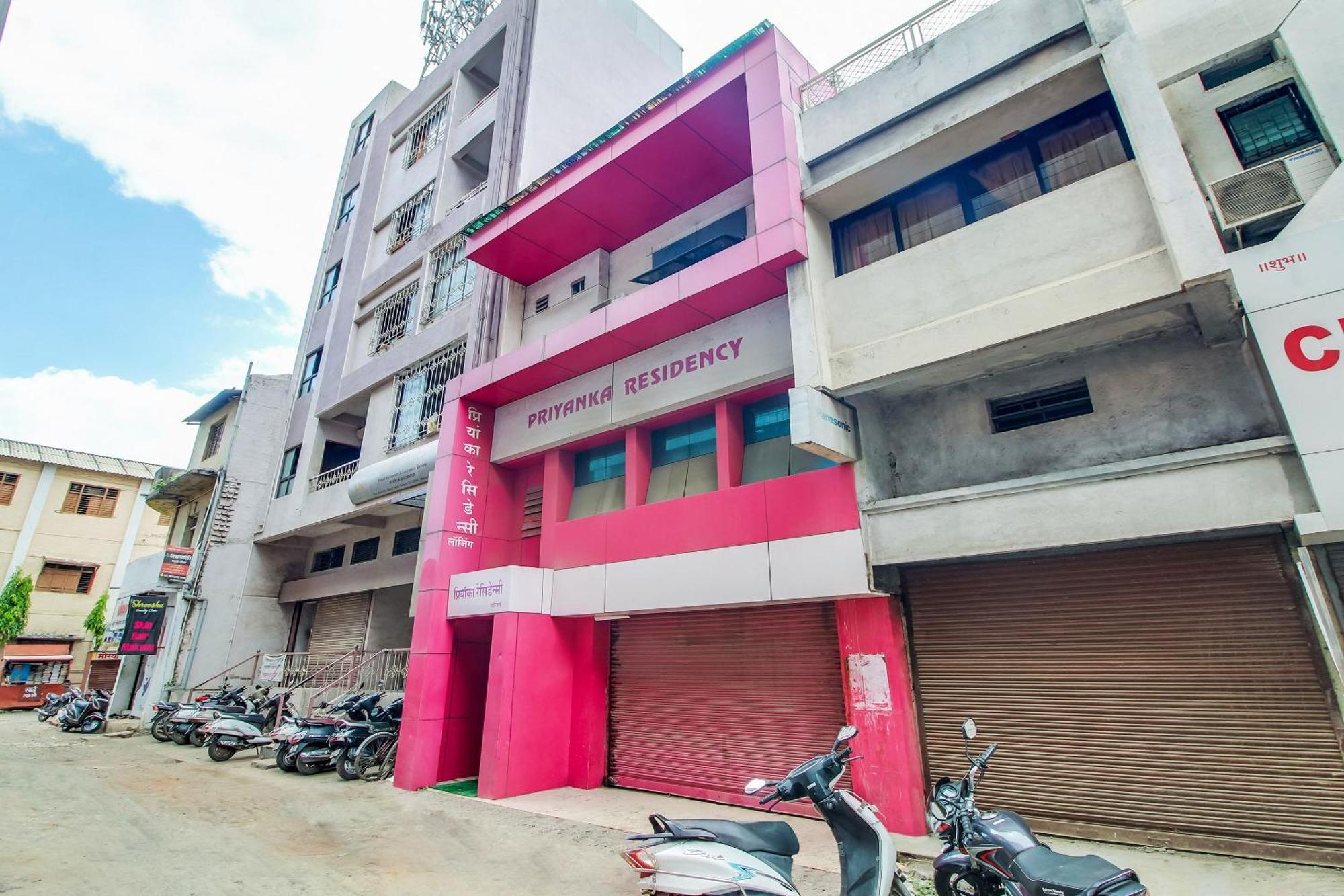 Hotel O Priyanka Residency Solapur Exteriör bild
